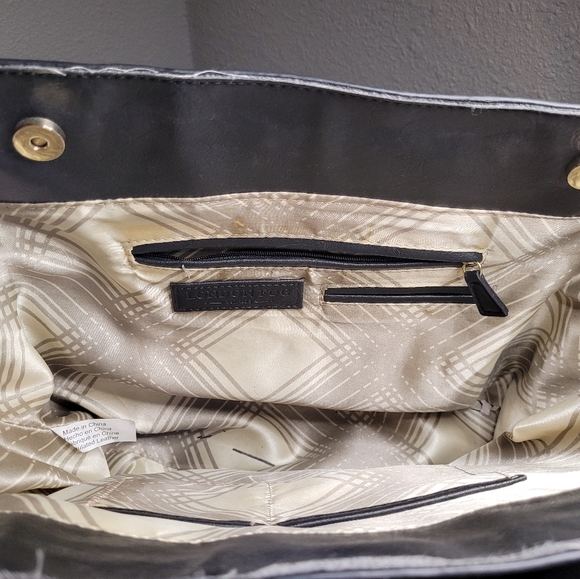 Purse - Picture 2 of 4
